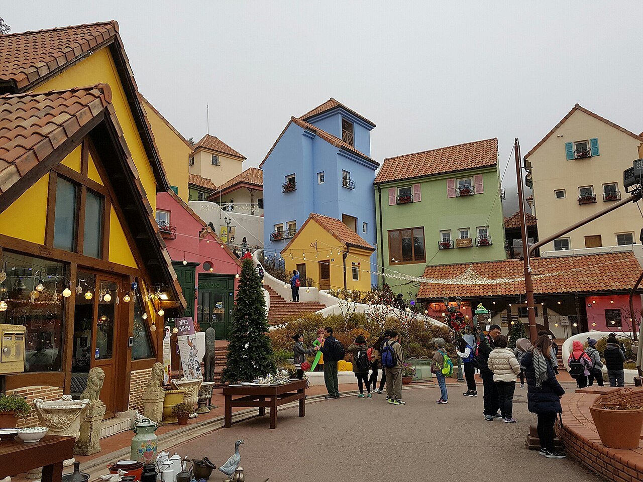 Petite France & Italian Village