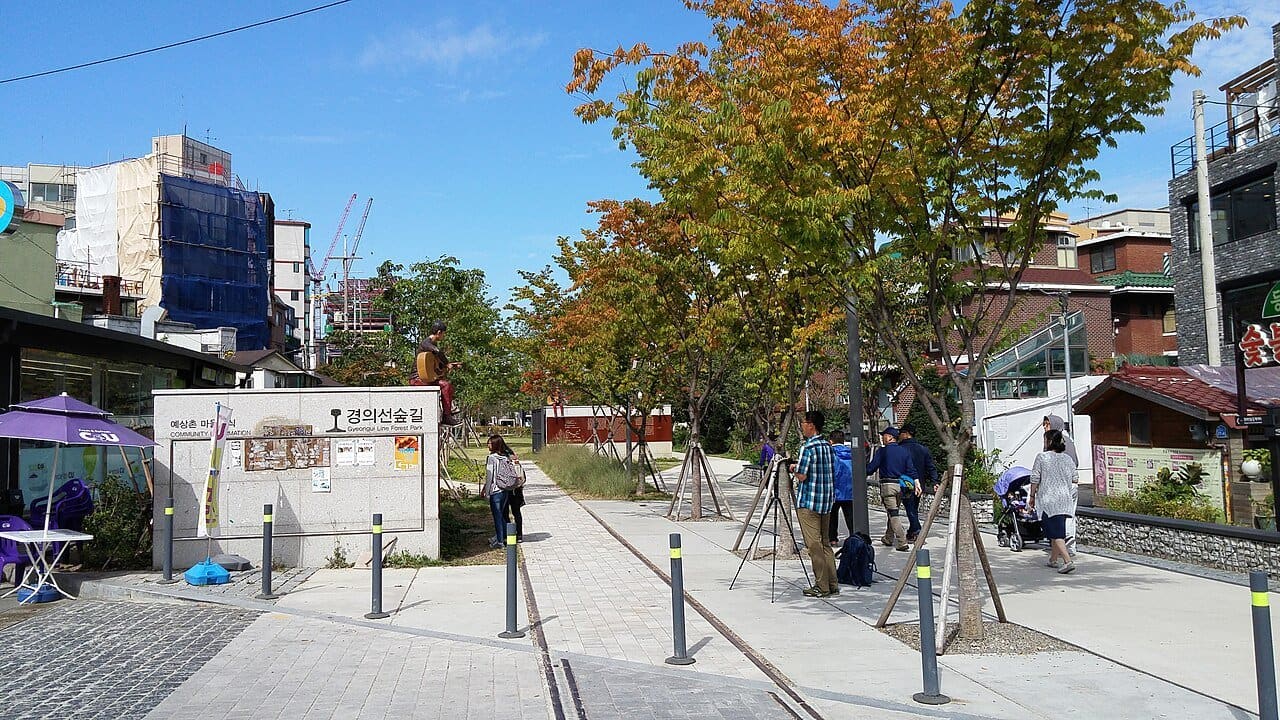 京义线林荫道（延南洞）